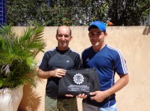 ENTREGA MATERIAL ESCOLAR 2014