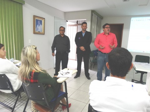 Curso Capacitação Funcionários Stiam de Maringá e Região